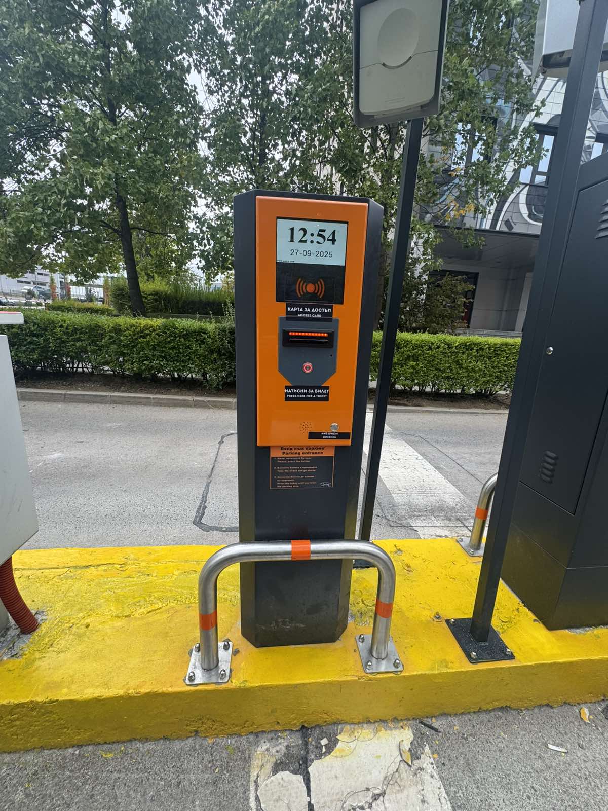 Входен терминал QPM-100